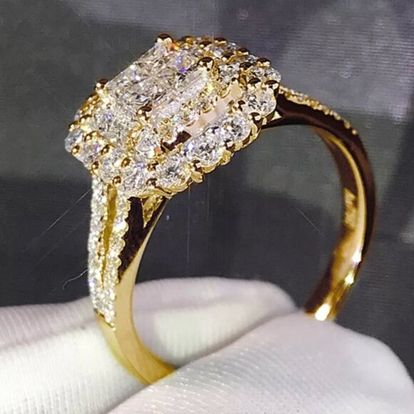 NEW 18k Yellow Gold Diamond Ring Cushion Cut Halo Ring - Picture 2 of 7